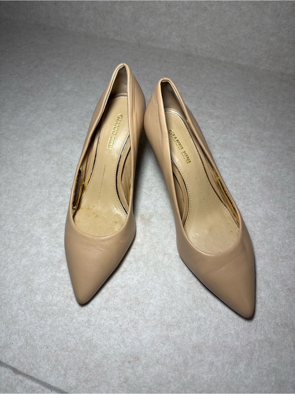 Gianni Bini Beige Tan Cream Pointed Toe Pump Stiletto Heel Size 7.5